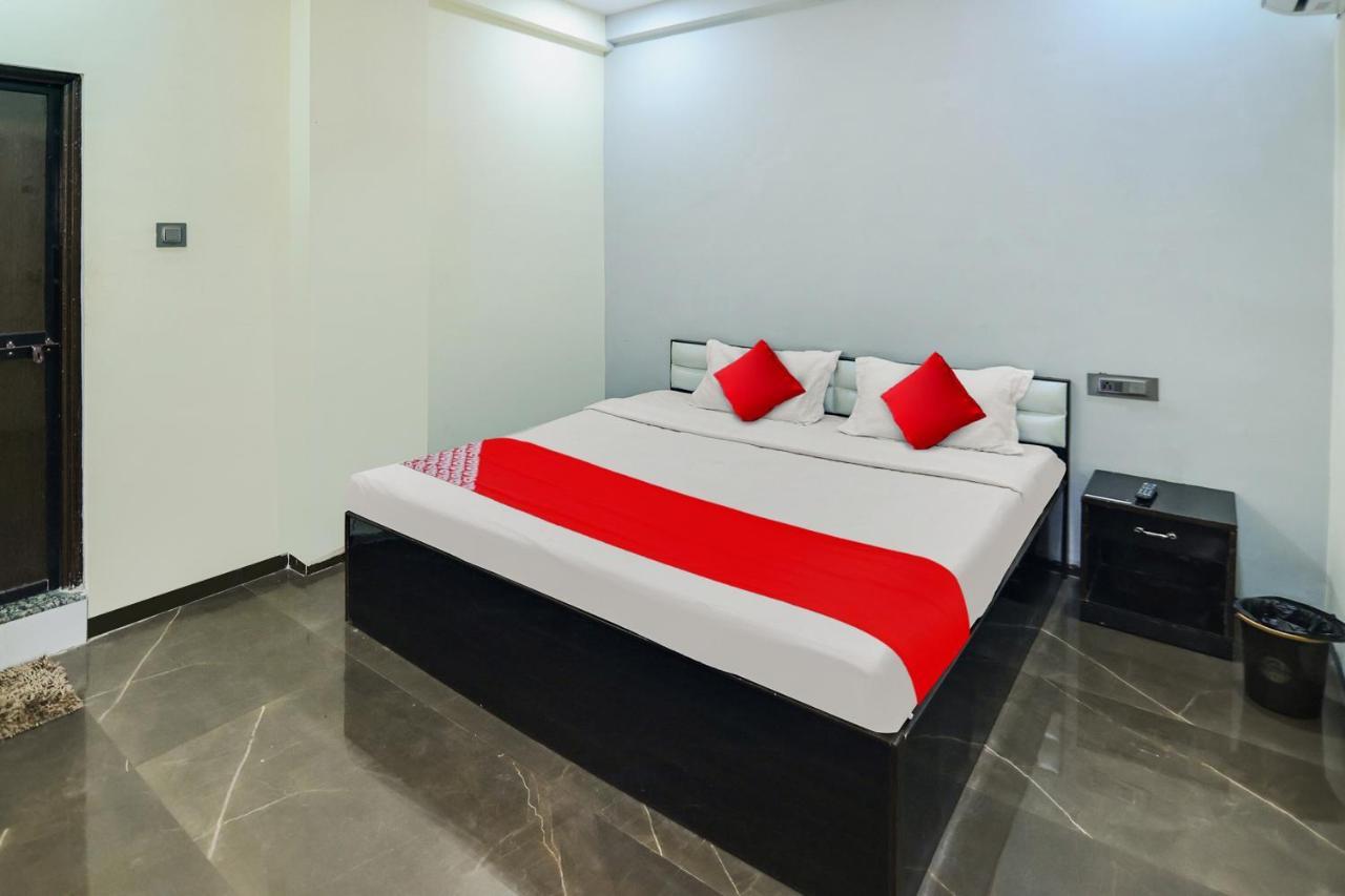 Oyo Hotel Blackgold Chandrapur Exterior photo