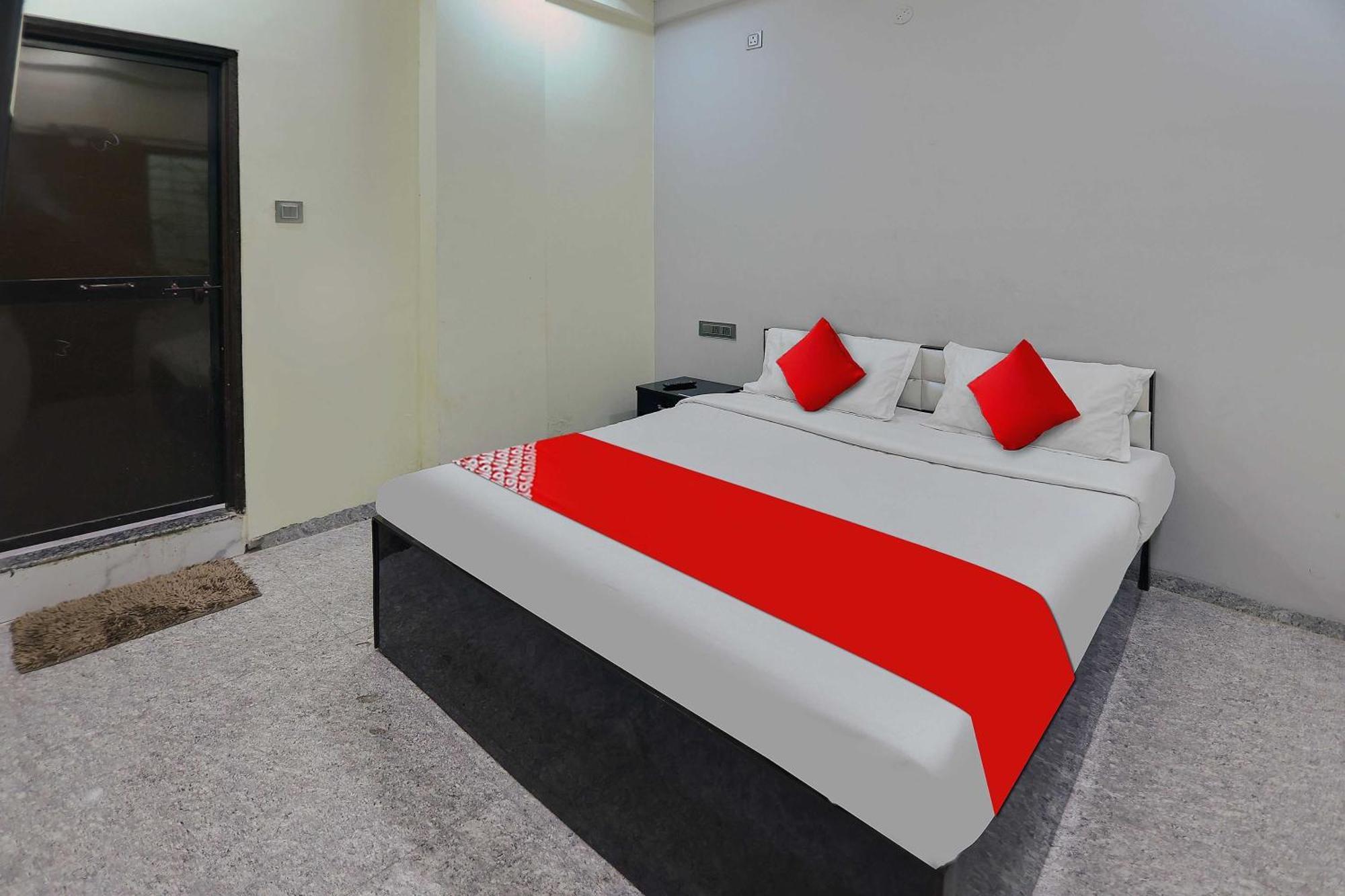 Oyo Hotel Blackgold Chandrapur Exterior photo